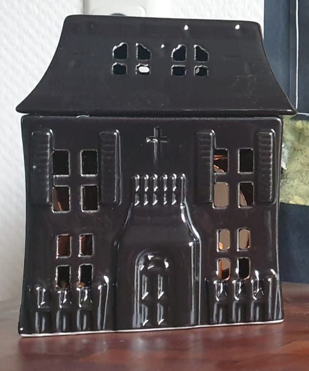 Customer photo review of Spukhaus - Duftlampe