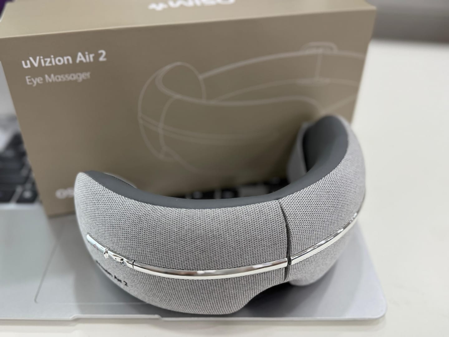 Customer photo review of OSIM uVizion Air 2 Eye Massager | Compact, Cordless and Rechargeable