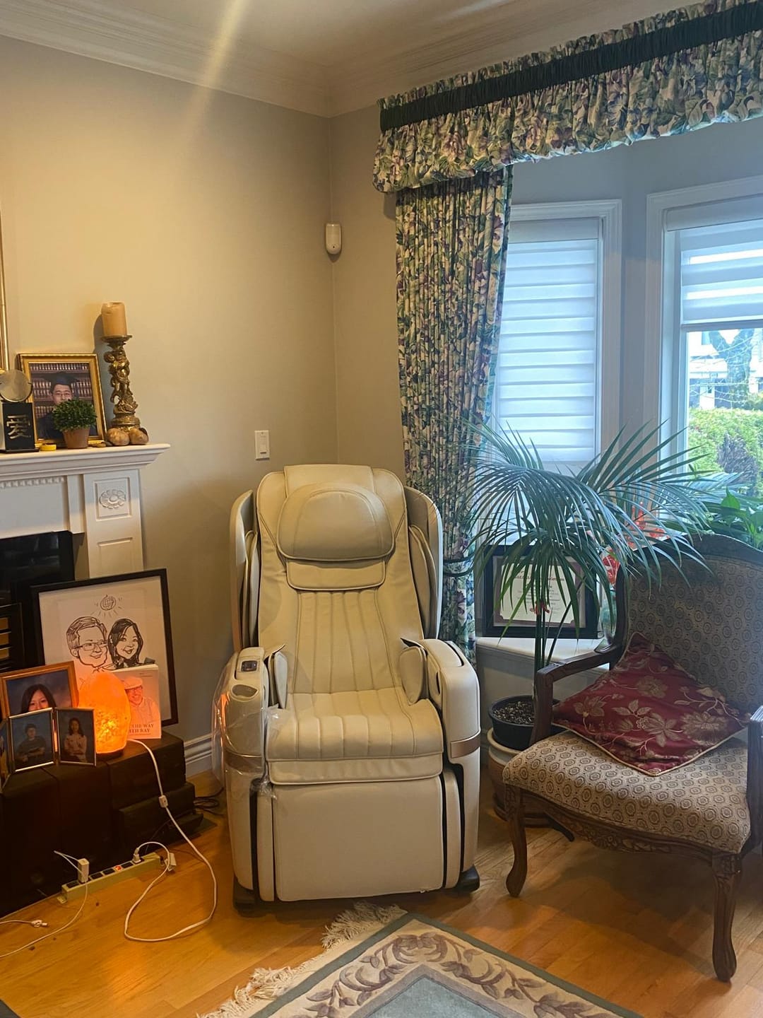 Customer photo review of OSIM uDivine V3 Massage Chair | Redefining Home Wellness