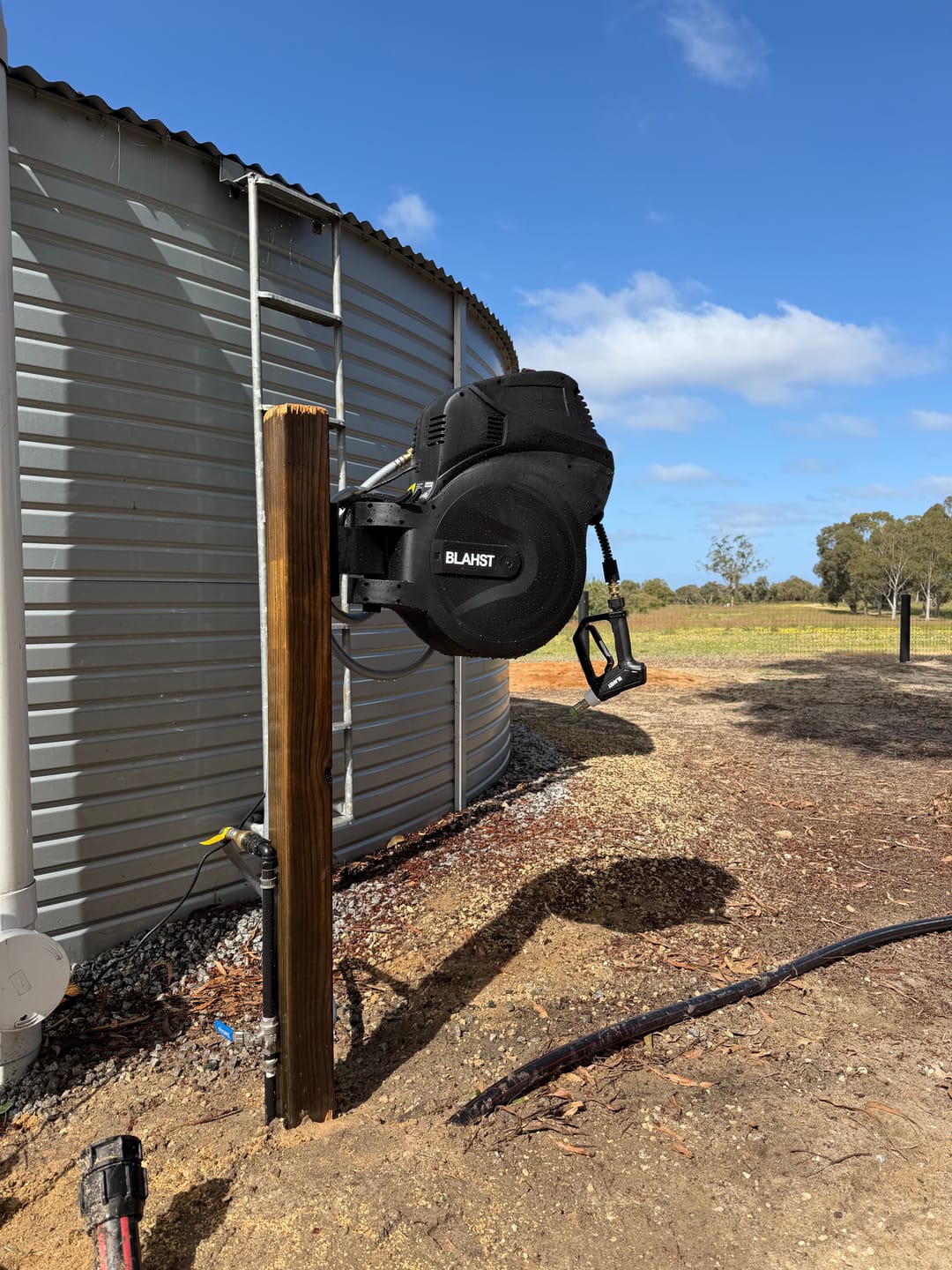 Customer photo review of R30 Wall-Mounted Pressure Washer