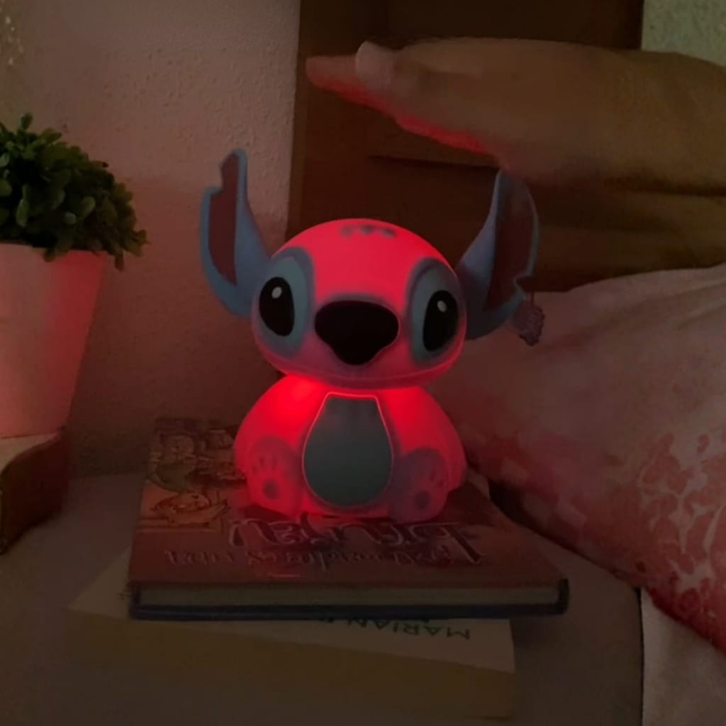 Customer photo review of Lámpara LED recargable de Stitch