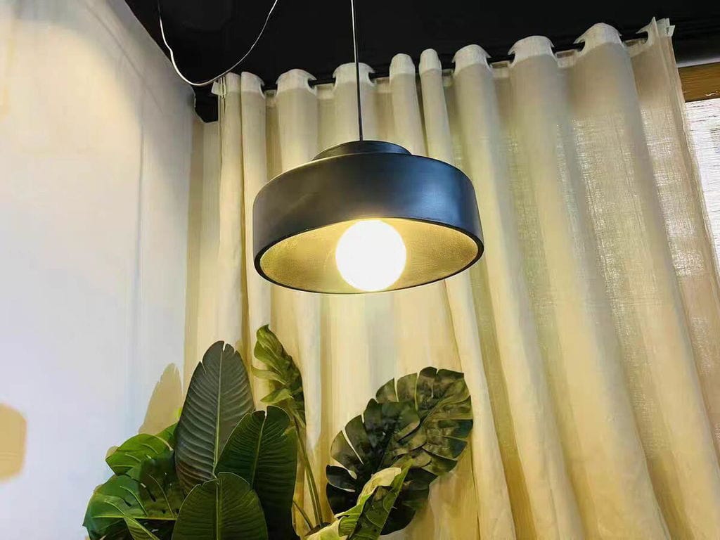 Customer photo review of Modern Resin Pendant Light, Compact 30 cm, Adjustable Height