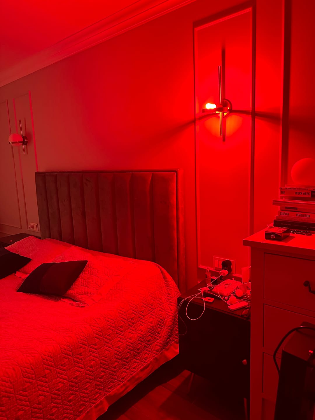 Customer photo review of Koanna® Luma1000™ – Powerful, Mid-Size Red Light Therapy Panel