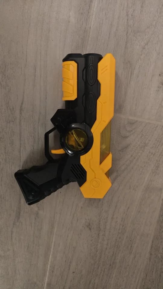 Customer photo review of GLOWTAG Laser Tag Set