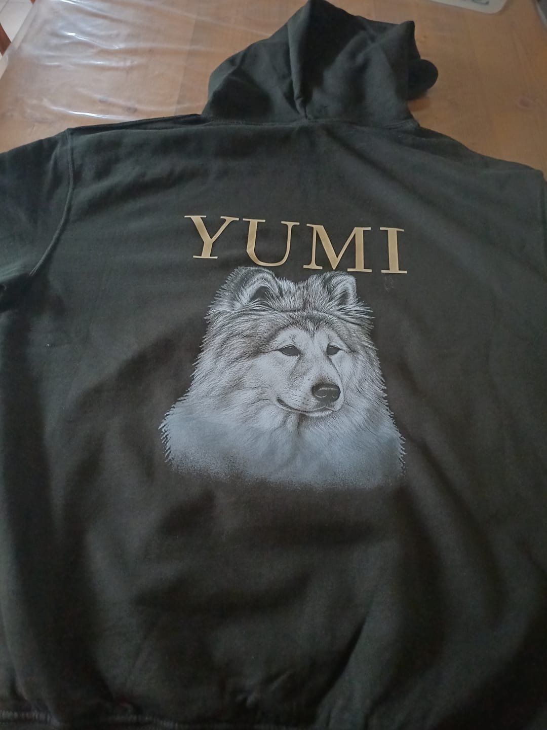 Customer photo review of Dein Hundeporträt Hoodie im Vintage Style