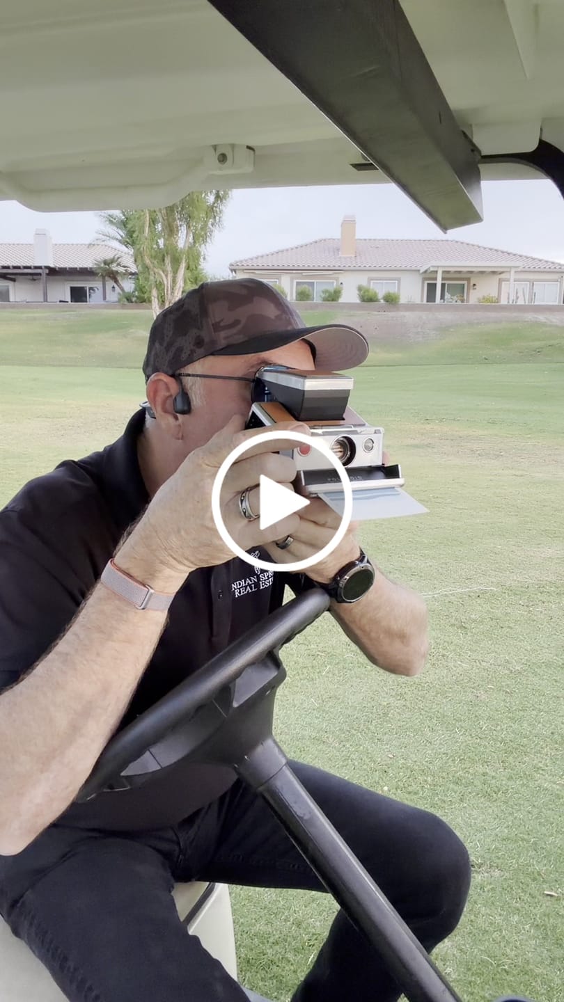 Customer video review of Polaroid SX-70 Original Chrome Instant Camera