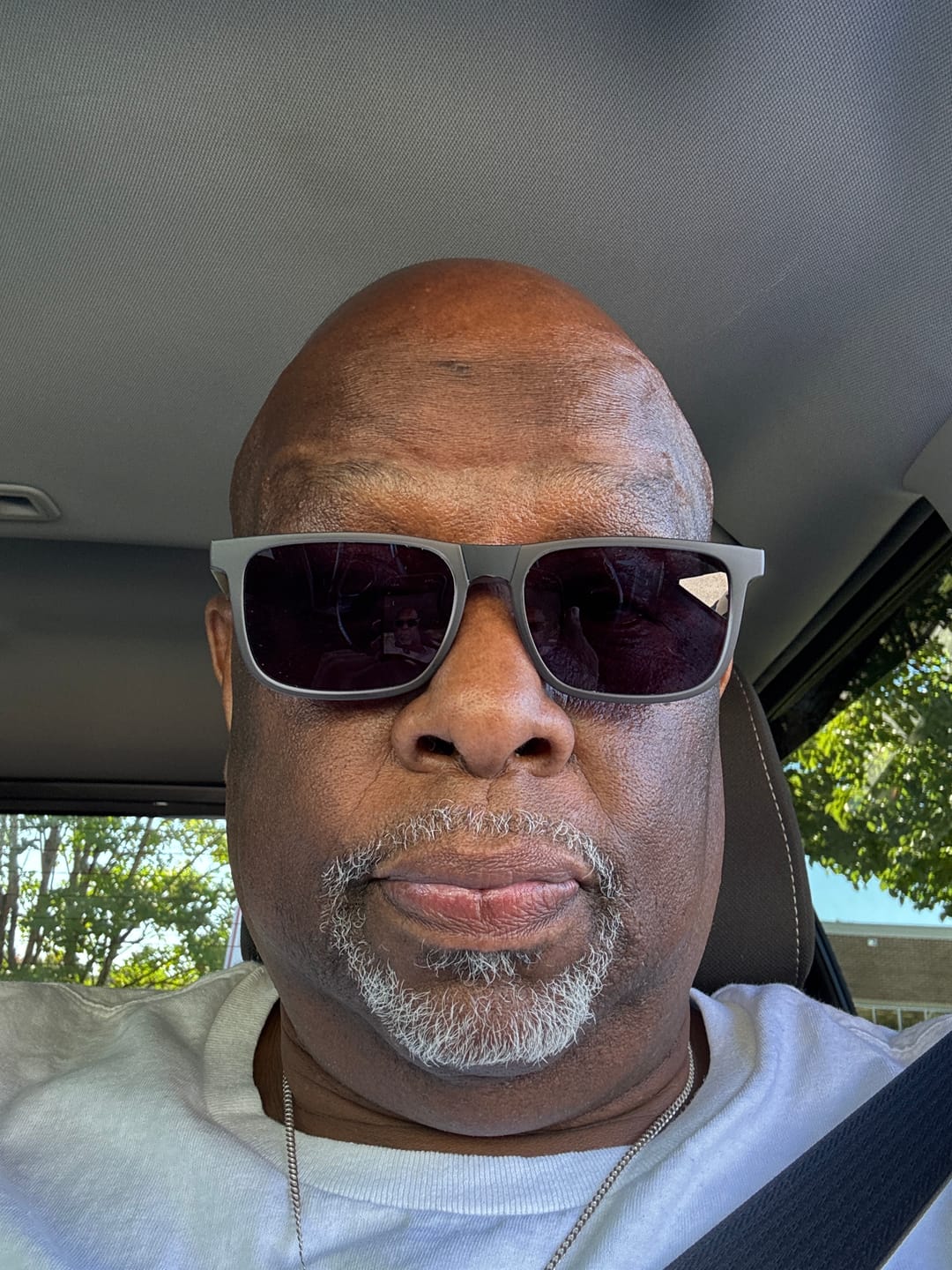 Customer photo review of Devon Magnetic Clip-on | Gray Frame