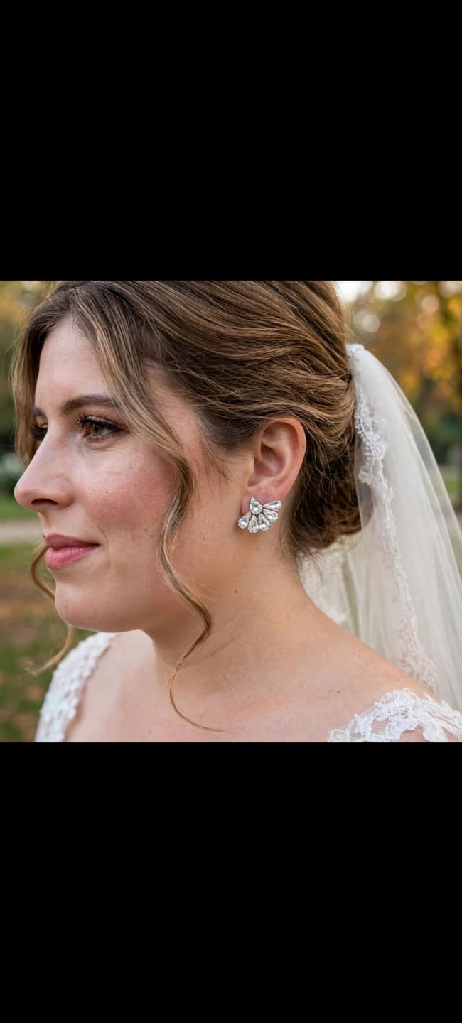 Customer photo review of Radici d'amore (Orecchini in Acciaio Inossidabile - Base Silver)