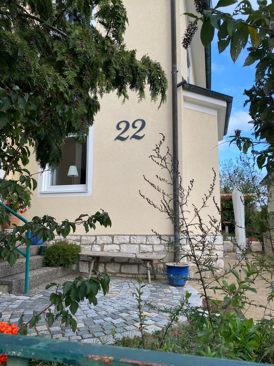 Customer photo review of Geschwungene Hausnummer