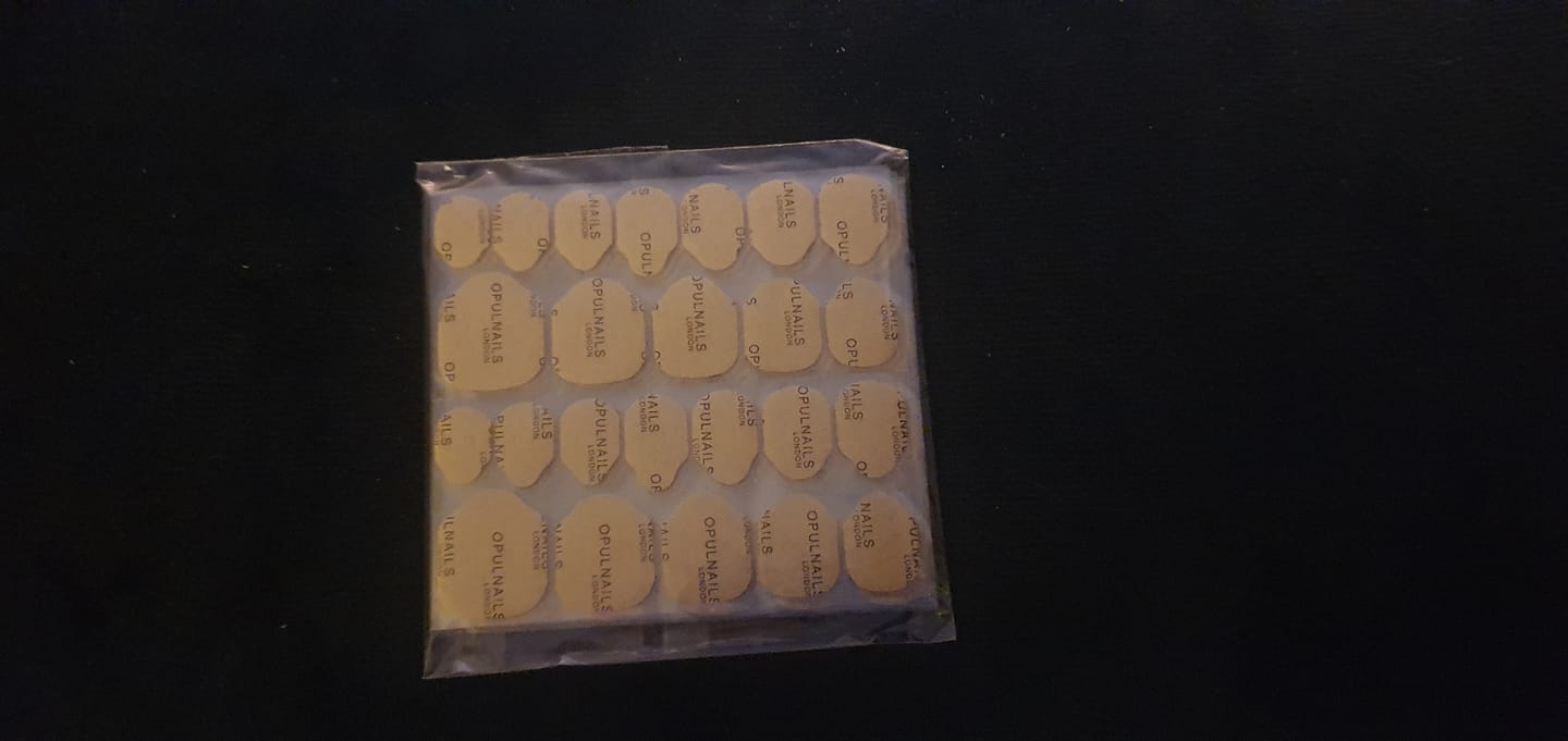 Customer photo review of Glue Stickers V2