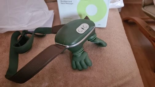 Customer photo review of SmartHand · Masajeador de cuello y hombros
