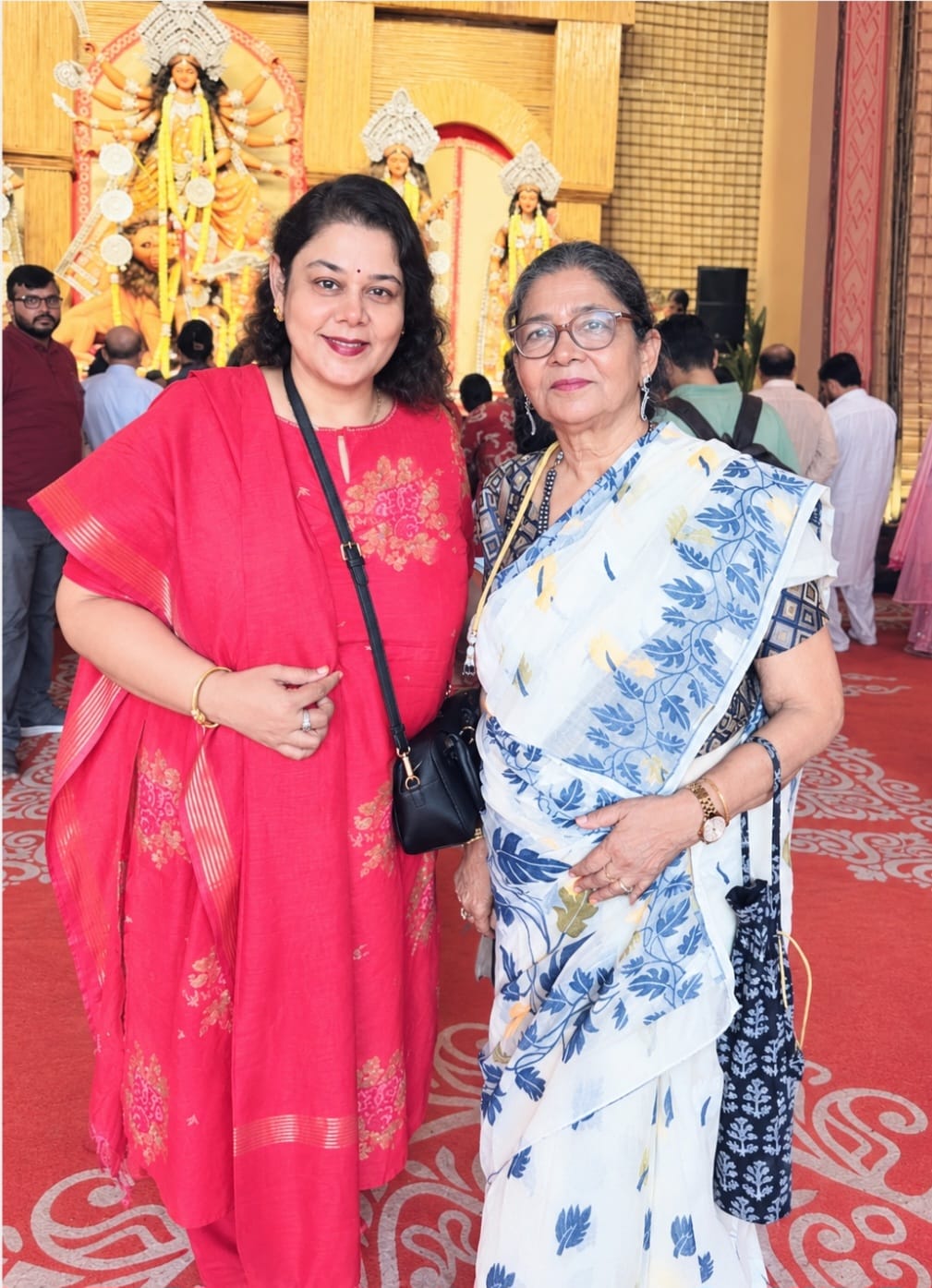 Customer photo review of Moner Rong Dhakai Jamdani Saree