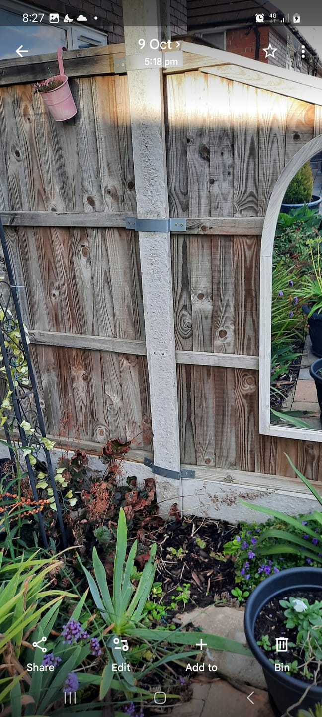 Customer photo review of (10 Pack) Ultimate 4Inch Concrete Fence Post Security Brackets