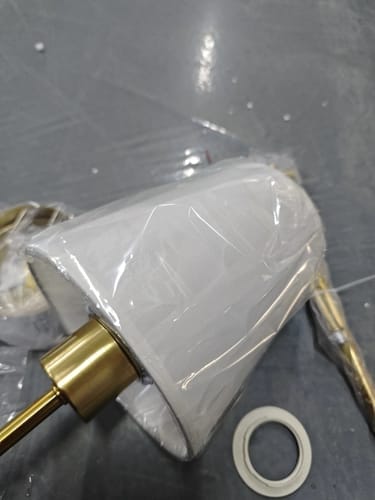 Customer photo review of Applique Murale Sans Fil Rechargeable à Abat-Jour Tissu, Sans Percer ni Branchement Électrique, avec Télécommande et Intensité Réglable | Marquise