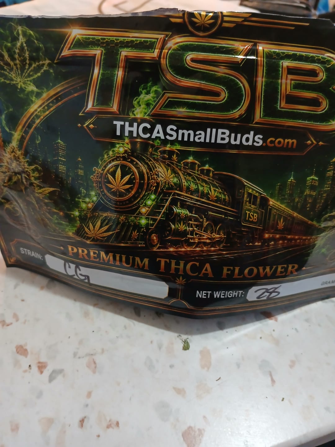 Customer photo review of Candy Gas THCA Flower