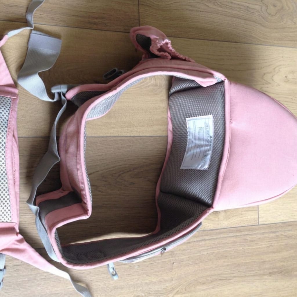 Customer photo review of HipNest™ Hip Seat Baby Carrier