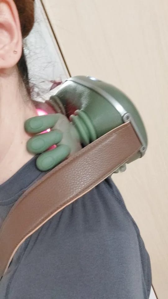 Customer photo review of SmartHand · Masajeador de cuello y hombros