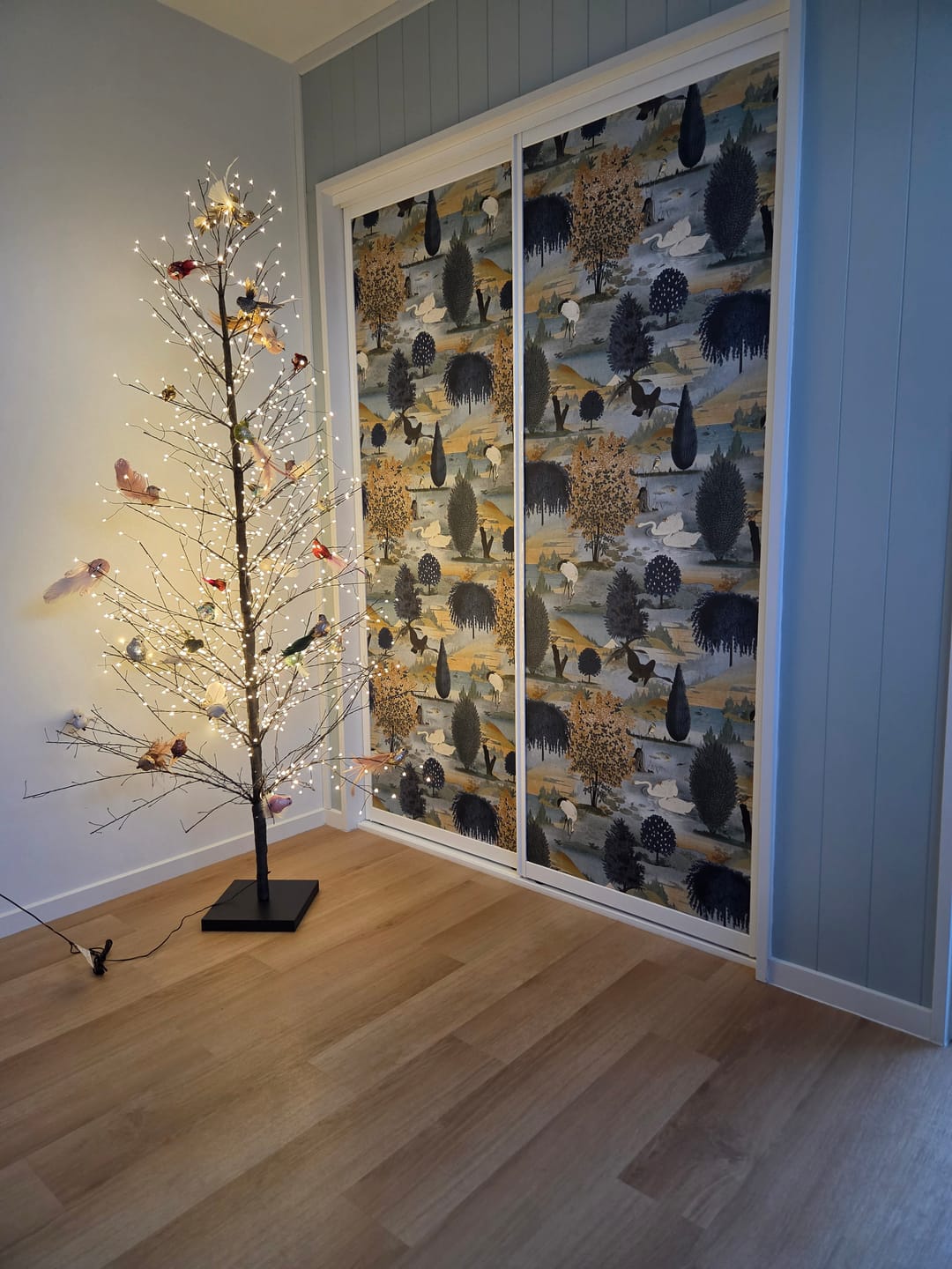 Customer photo review of Tundra - Scenic Landscape Wallpaper - Navy/Ochre - Last  Roll