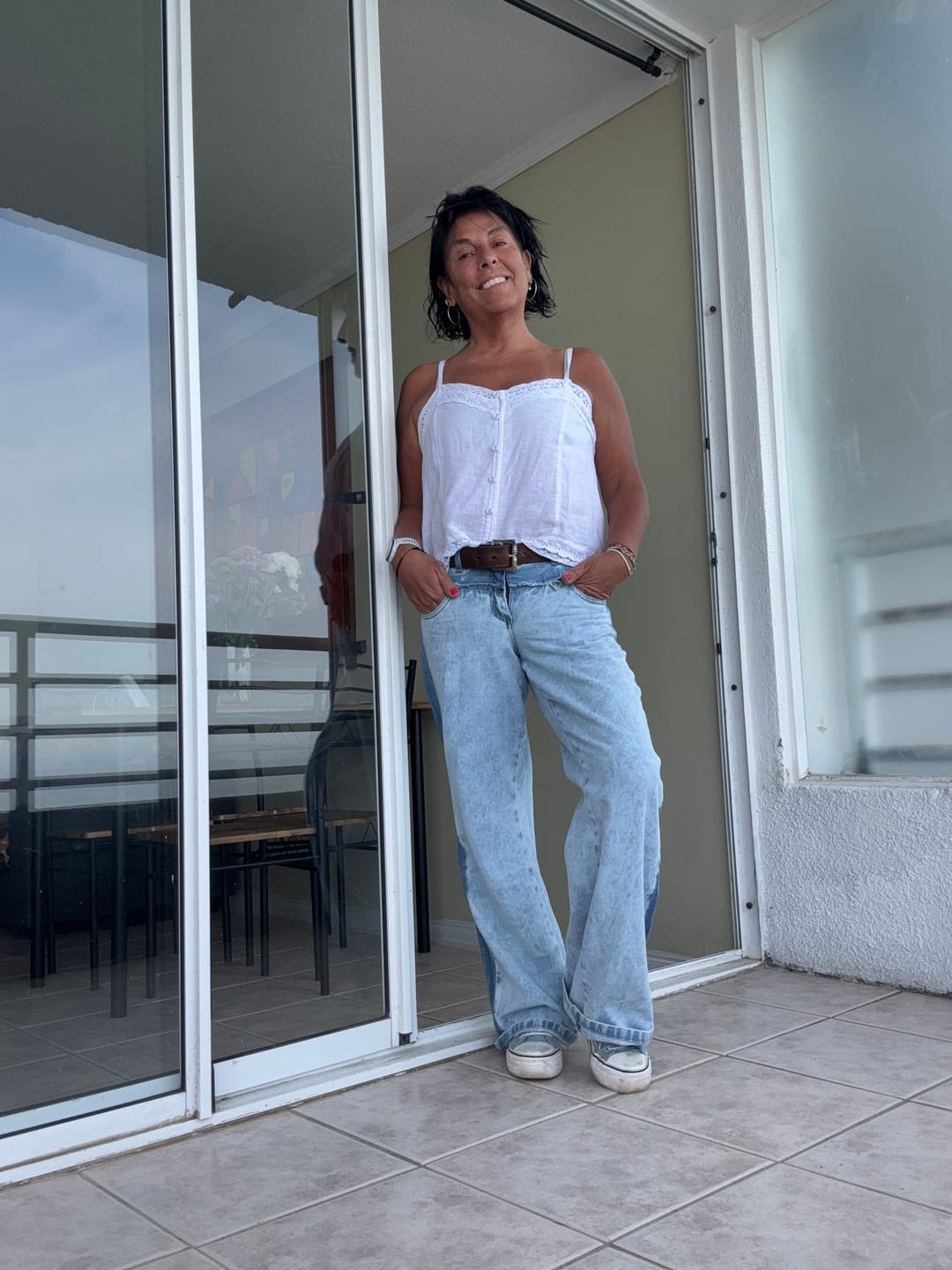 Customer photo review of JEANS MUJER RENATA RECTO TIRO BAJO celeste