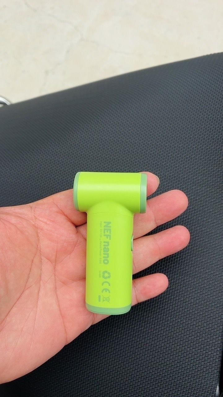 Customer photo review of NEF Nano - Palm-Sized High-Speed Handheld Fan