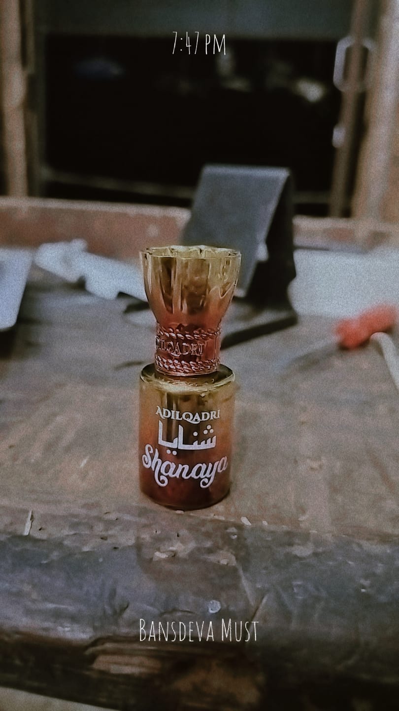 Customer photo review of Shanaya Luxury Attar Perfume
