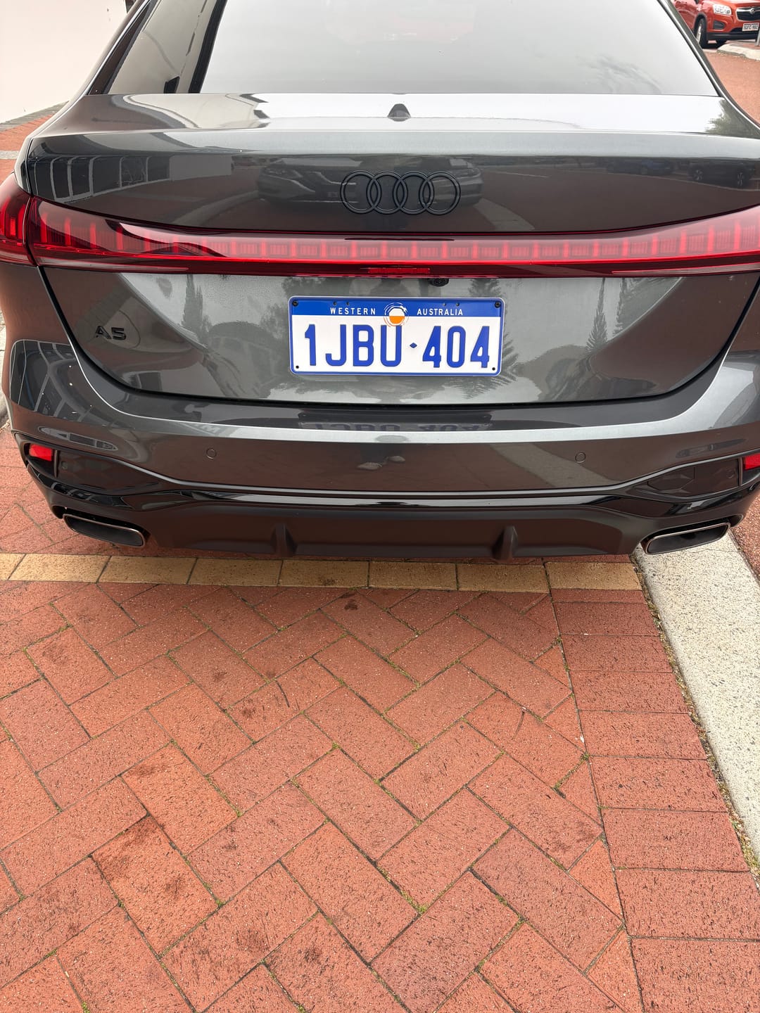 Customer photo review of [WA] Slimline SL2 - 372mm (w) x 100mm (h) - Number Plate Bracket