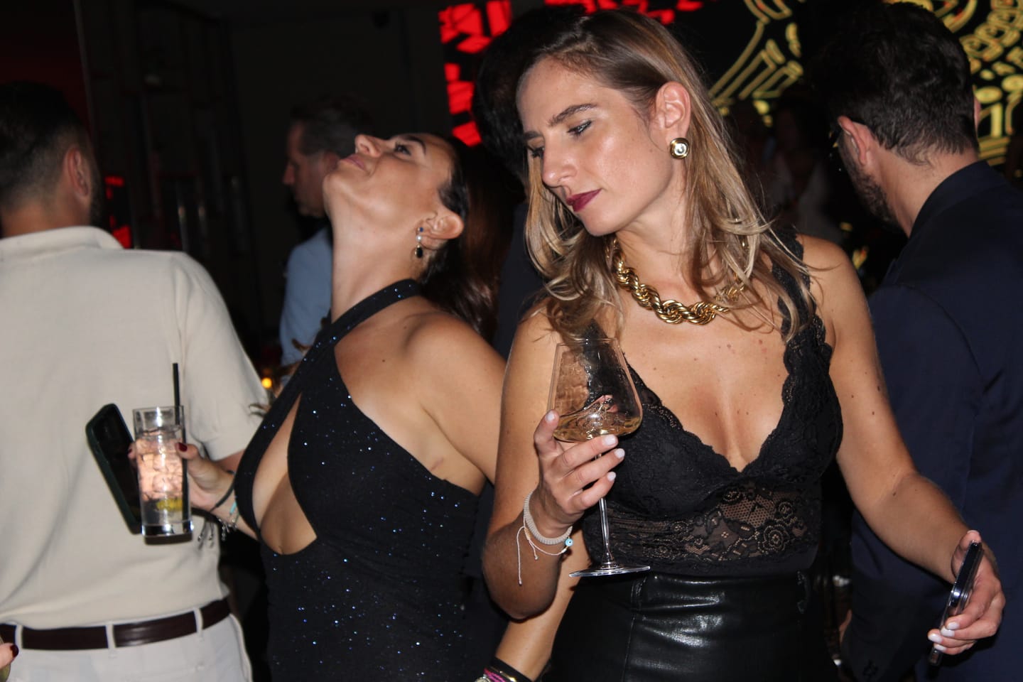 Customer photo review of GIROCOLLO VANESSA ORO