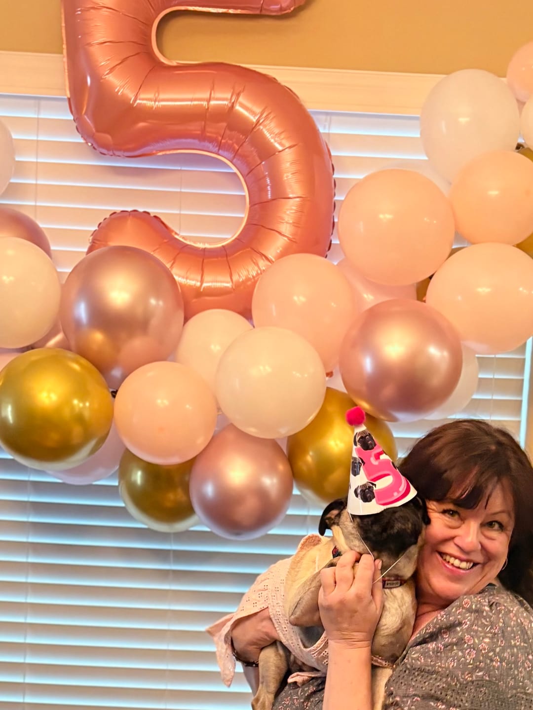 Customer photo review of Personalized Dog Party Pack