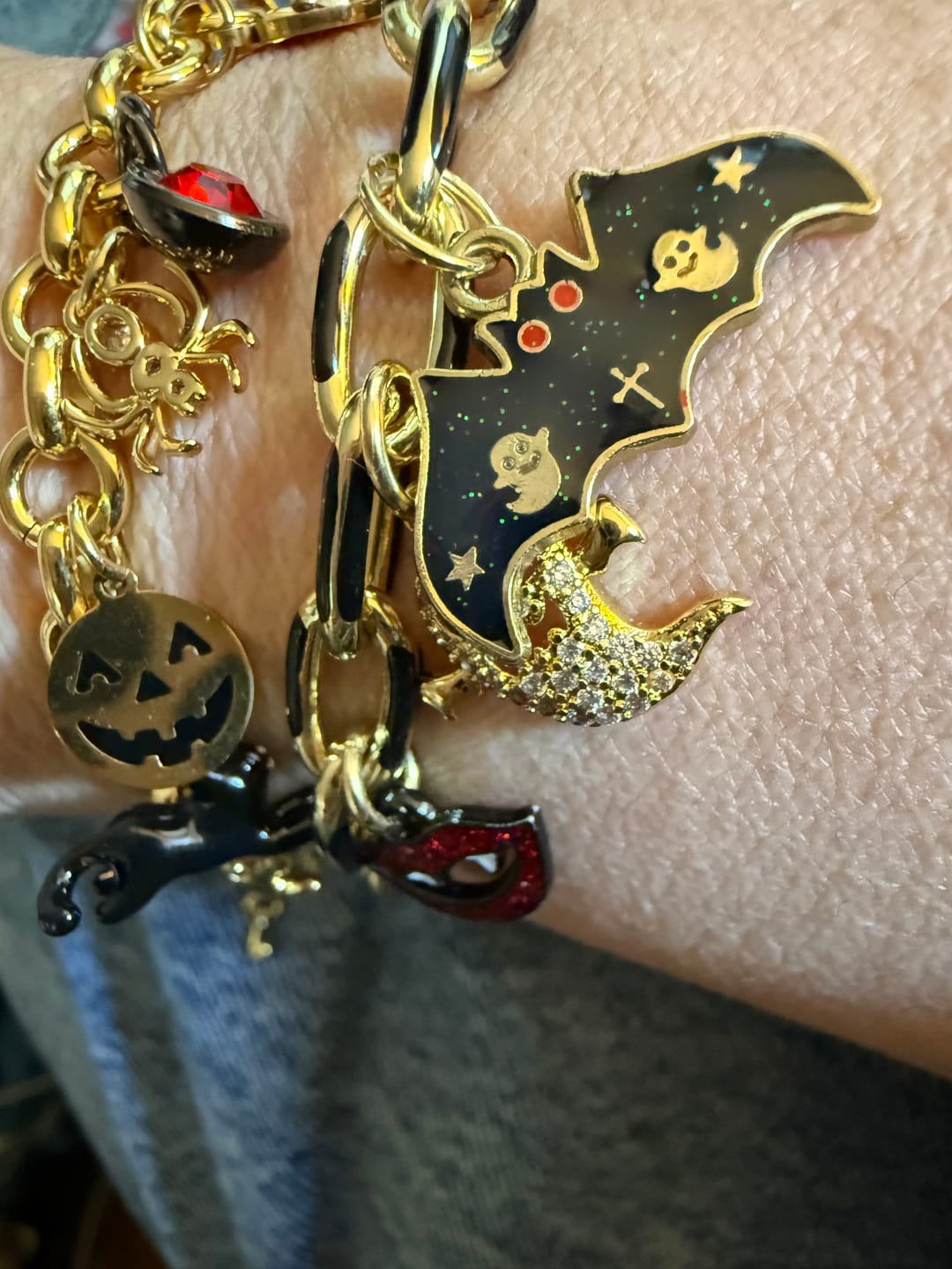 Customer photo review of Black Lux Enamel Bracelet Bundle GOLD - (Chain + 4 Charms) TT LIVE