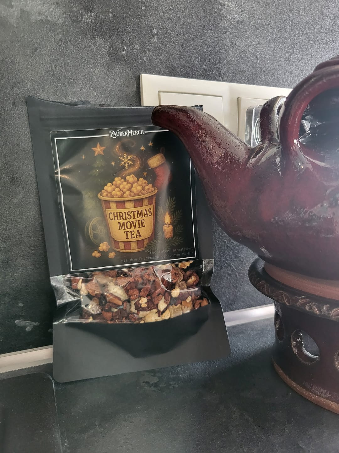 Customer photo review of Christmas Movie Tea – Früchtetee mit gebrannten Mandeln & Popcorn | Limitierter Winter Tee