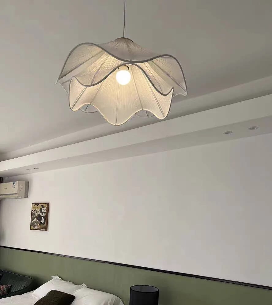Customer photo review of Wavy Fabric Pendant Light, White Layered Shade, 40–80 cm