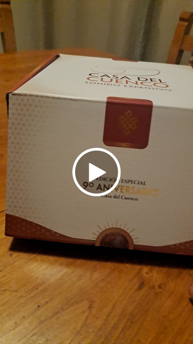 Customer video review of El Gran Despertar: La Era Dorada ✨🌌💛 - Mazo Guía de 47 cartas
