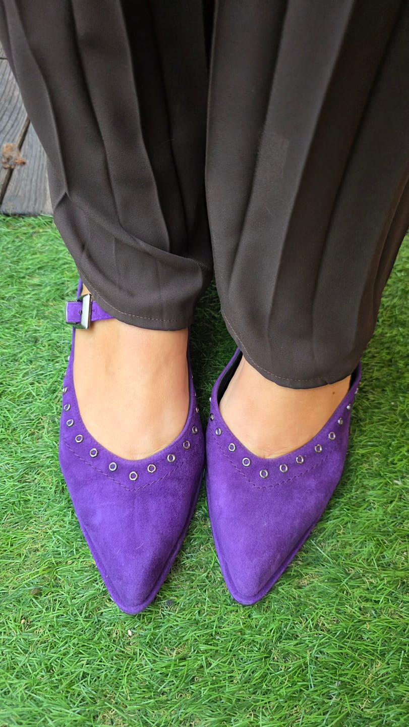 Customer photo review of Partout Purple ballerina mary jane in camoscio viola tacco 2 artigianale marchigiana