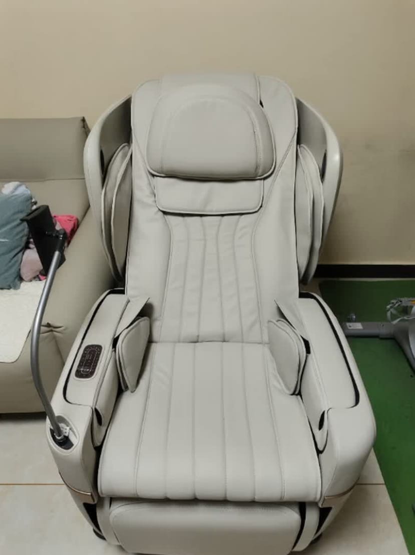 Customer photo review of OSIM uDivine V3 Massage Chair | Redefining Home Wellness
