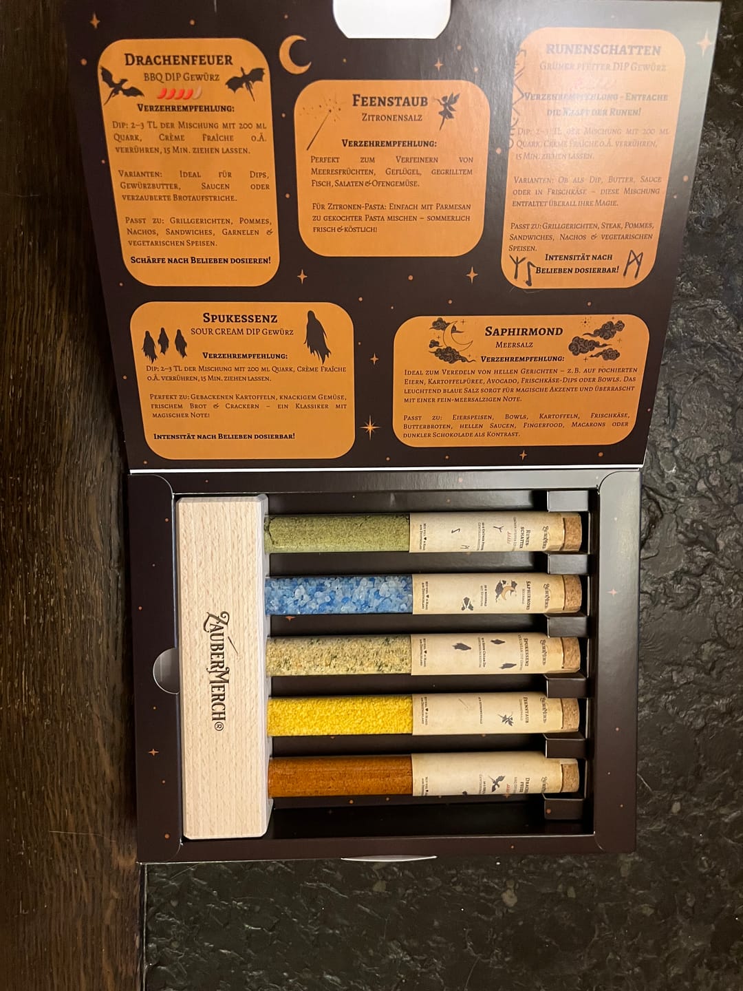 Customer photo review of Alchemisten-Set - 5er Gewürz- und Dipset im Reagenzglas