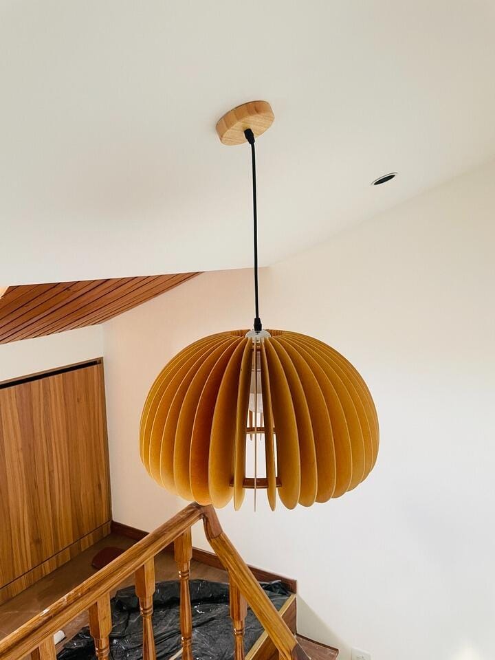 Customer photo review of Wood Pendant Lamp, Rounded Slat Dome, Natural Wood, 150 cm Cord