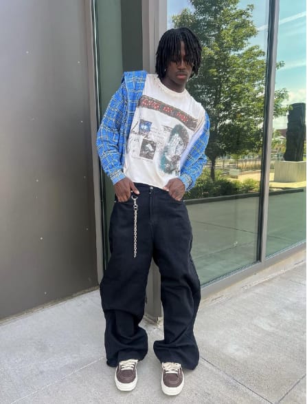 Customer photo review of King of Pop Slub Tee