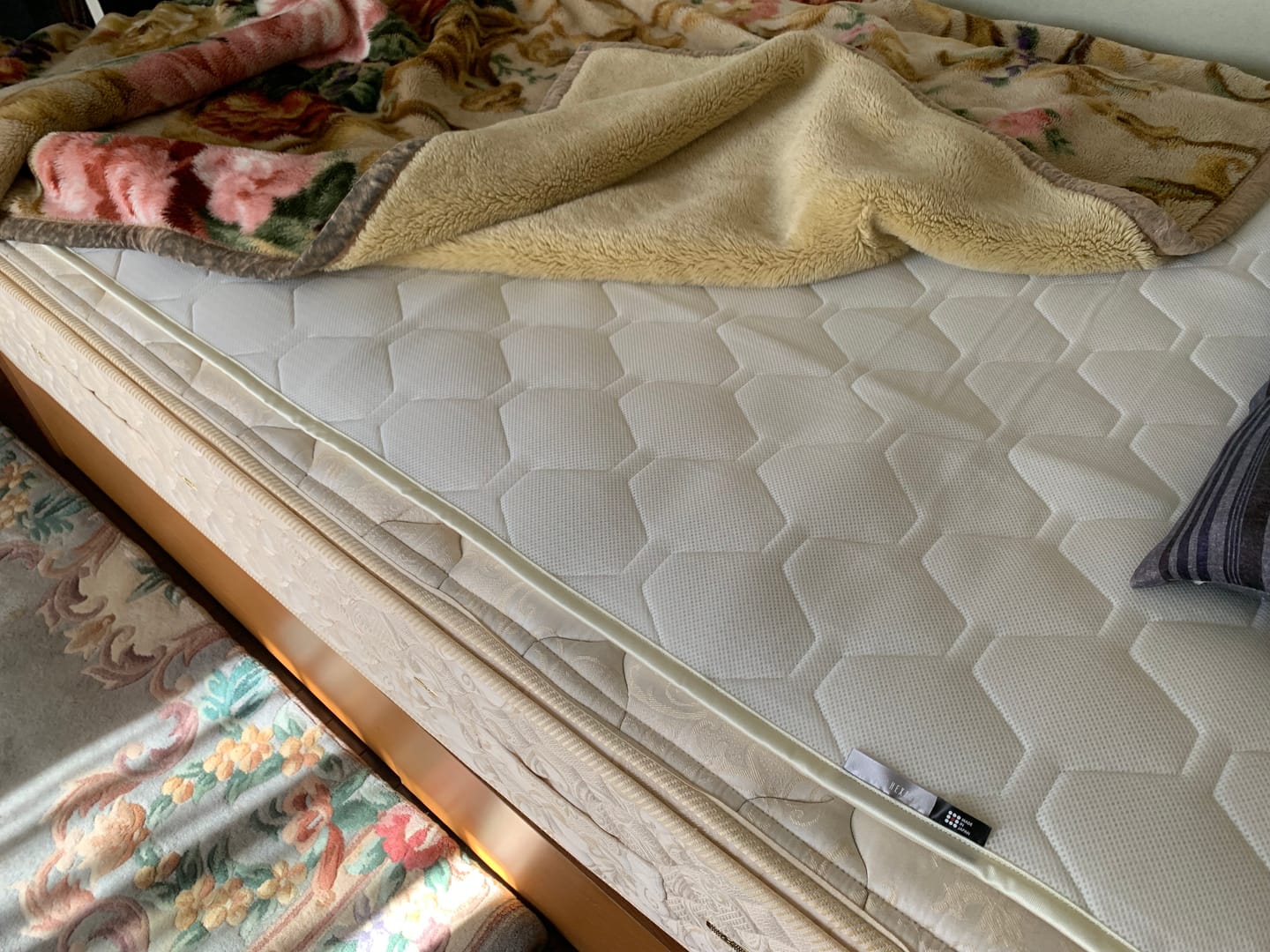 Customer photo review of SLEEP HEXAGON　上位版ホルミシスベッドパッド