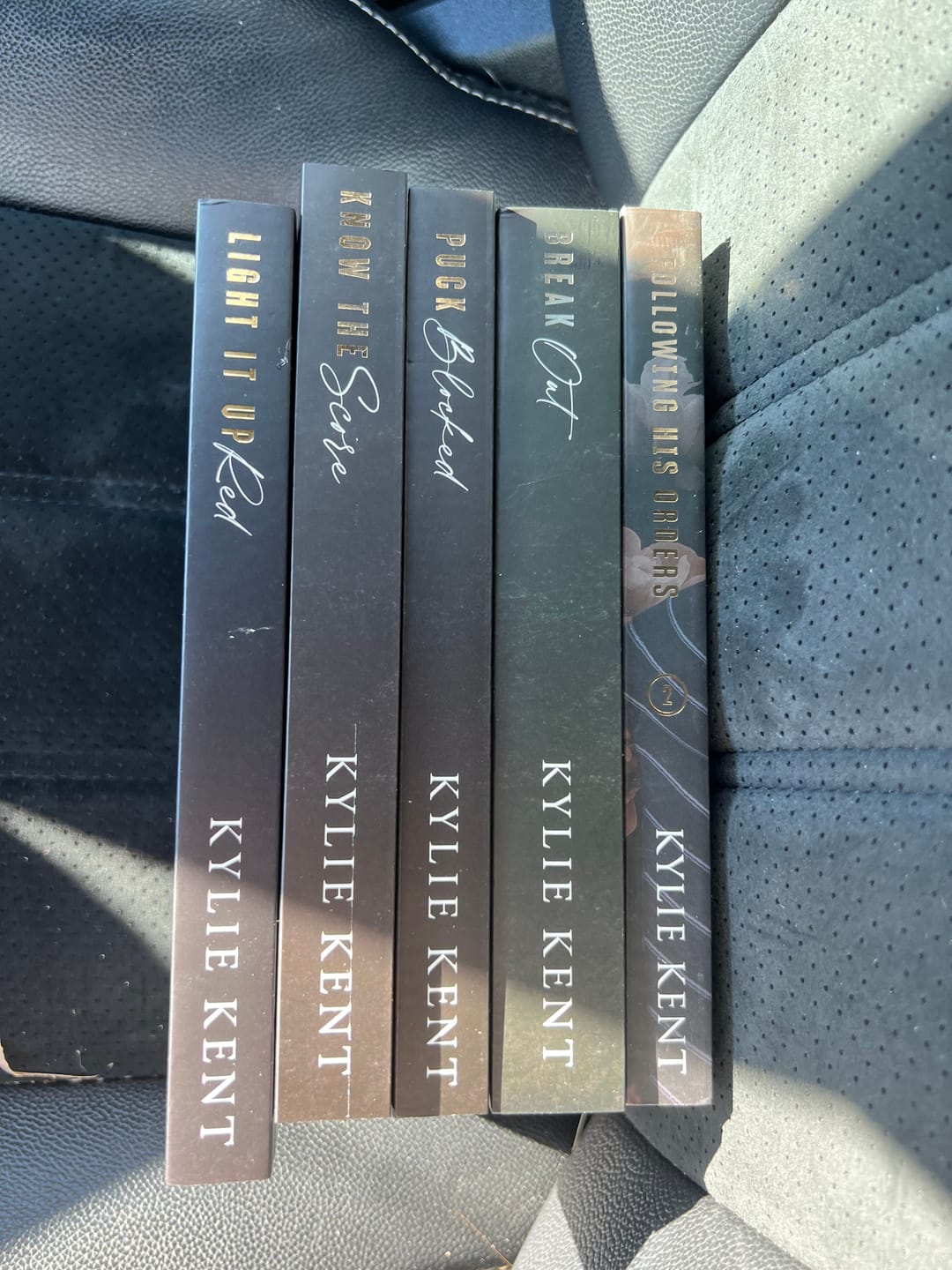 Customer photo review of Blind Date With A Book