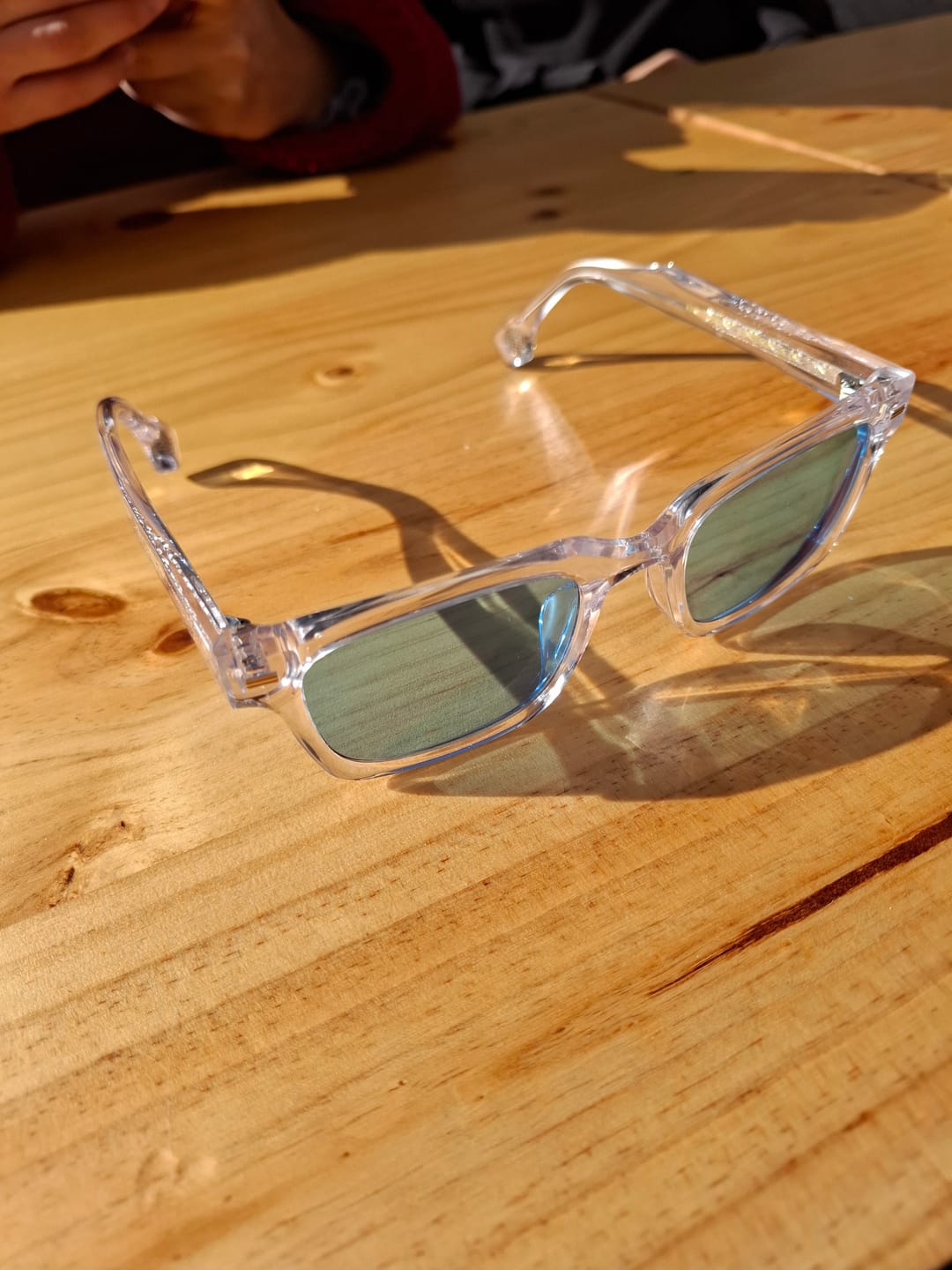 Customer photo review of Axel
