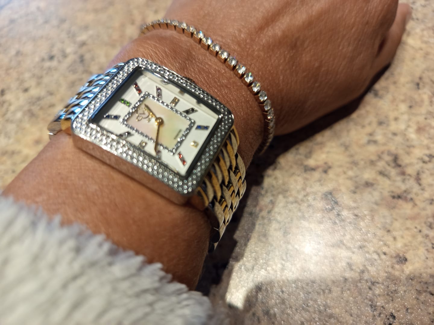 Customer photo review of Ava Gold Bracelet