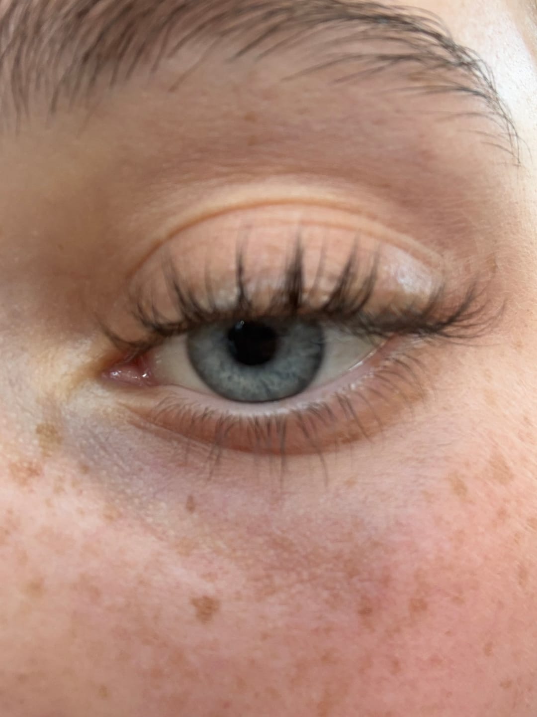 Customer photo review of LASH GROWTH SERUM