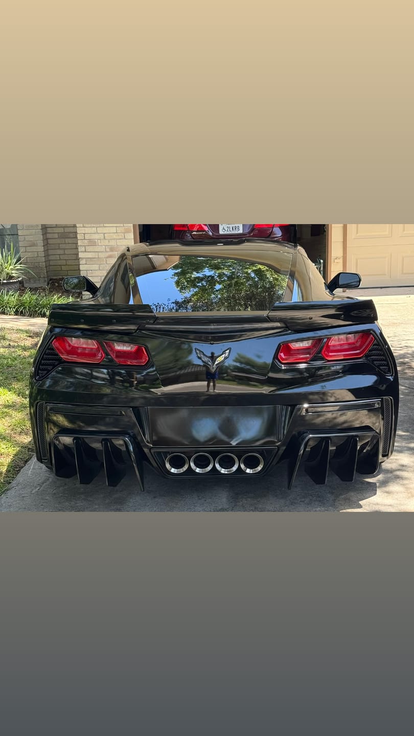 Customer photo review of Corvette C7 Add On Rear Bumper Diffuser