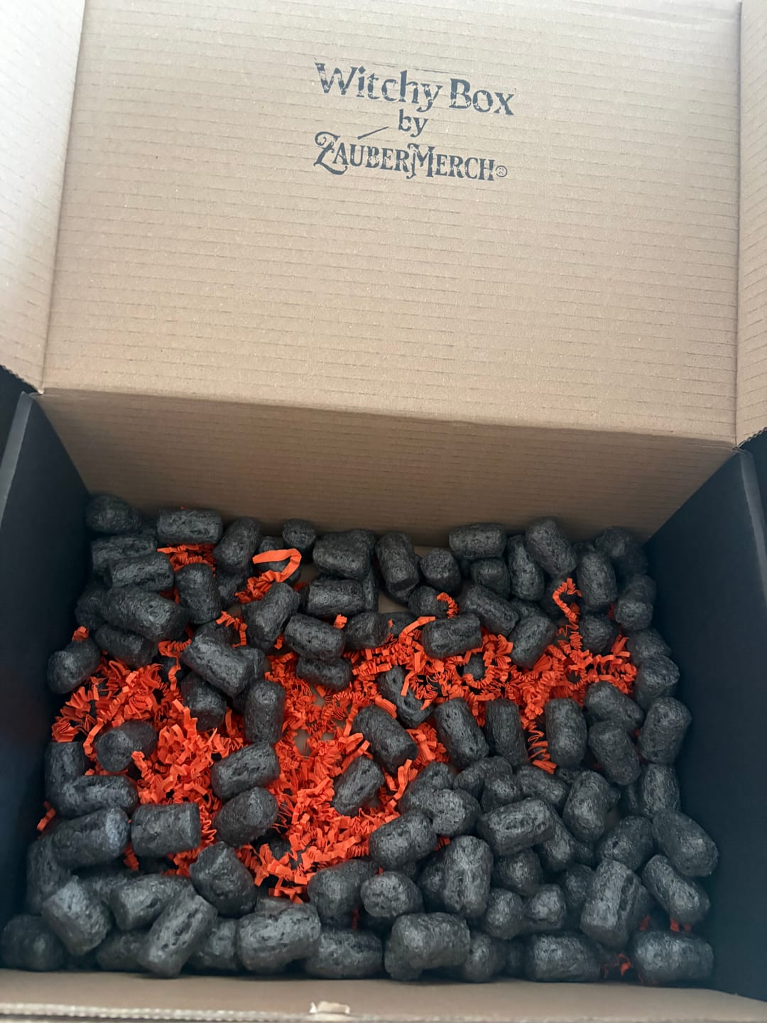 Customer photo review of XXL Herbst & Halloween Mystery Box
