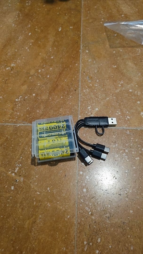 Customer photo review of NH2400 4PC (AA - 2400mAh - 1.5V)