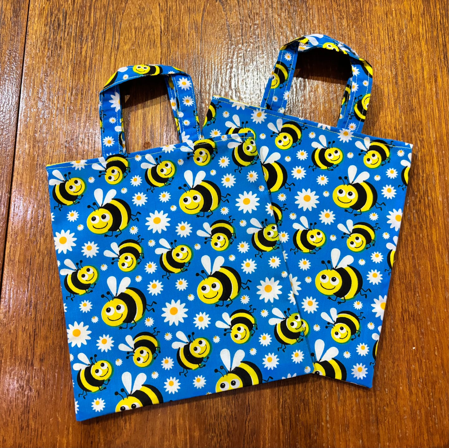 Customer photo review of Bees and Daisies Polycotton Fabric