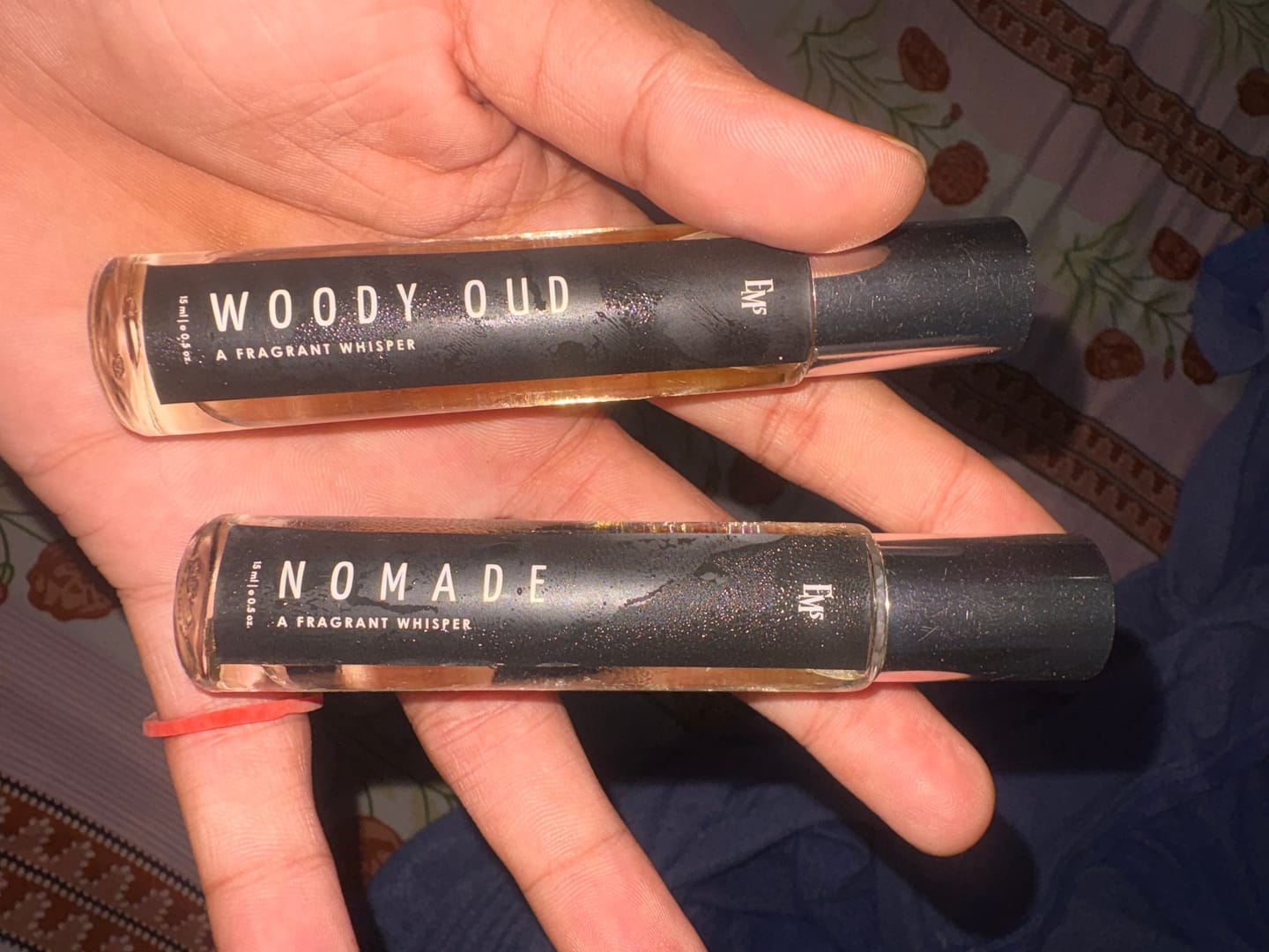 Customer photo review of Nomade & Woody Oud | Discovery Set