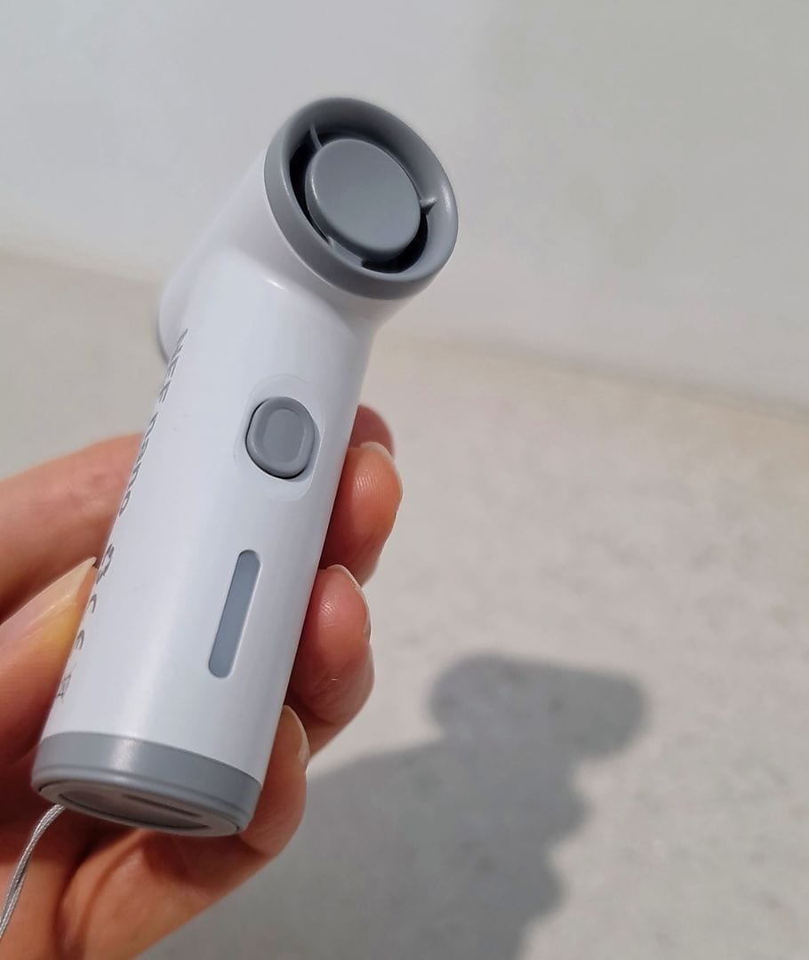 Customer photo review of NEF Nano - Palm-Sized High-Speed Handheld Fan
