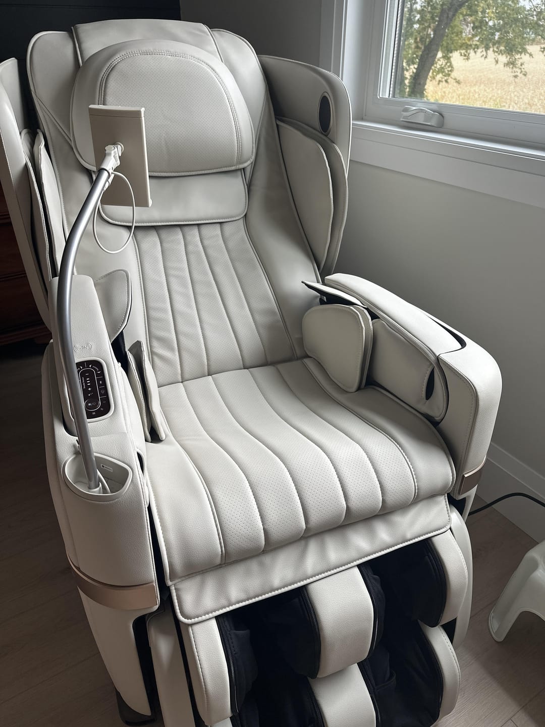Customer photo review of OSIM uDivine V3 Massage Chair | Redefining Home Wellness
