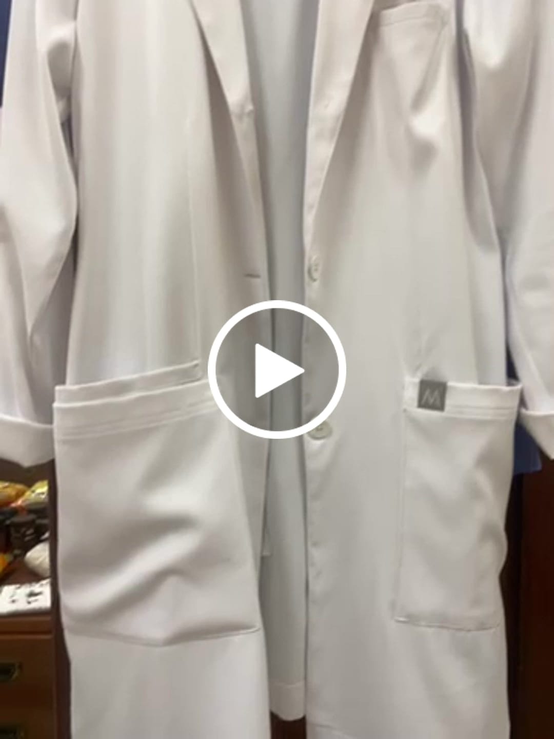 Customer video review of لابكوت ريلايبل النسائي مست وير
